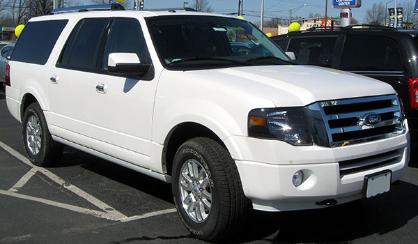 What to Know About Shipping a Ford Expedition